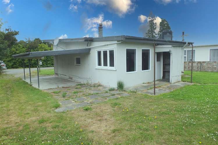 5 Hampden Square Hampden_8