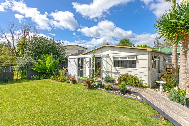 298 Main Road Tairua_19