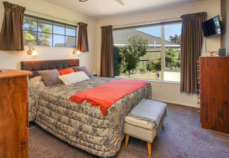 8 Elsa Kidson Court Stoke_10