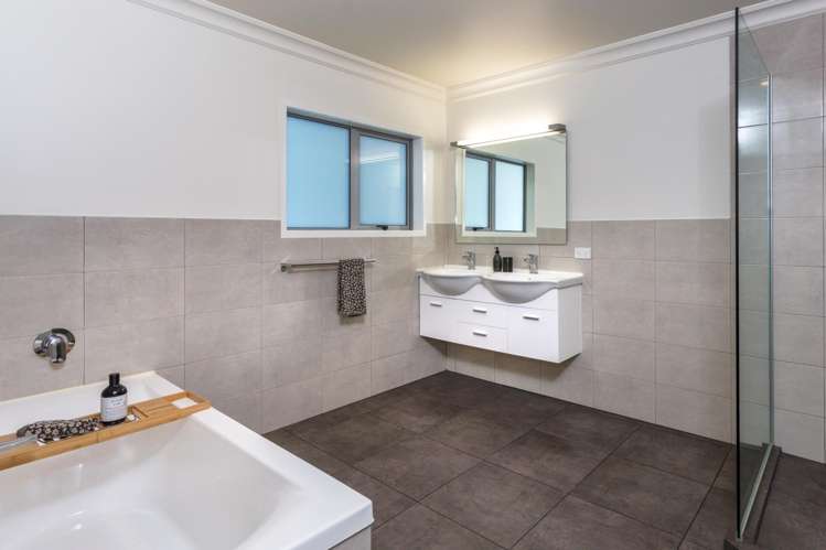 173 Station Road Matamata_17