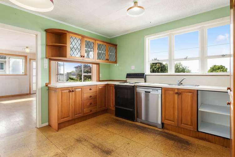 88 Bradbury Road Botany Downs_6