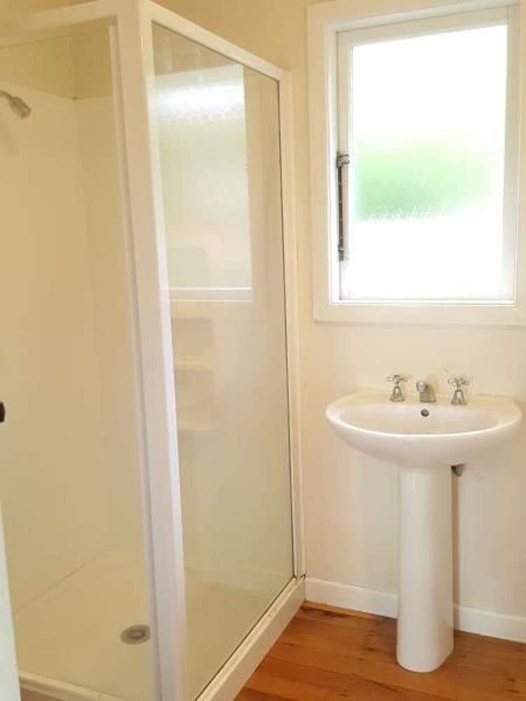 1 Gladfield Lane Te Atatu Peninsula_5