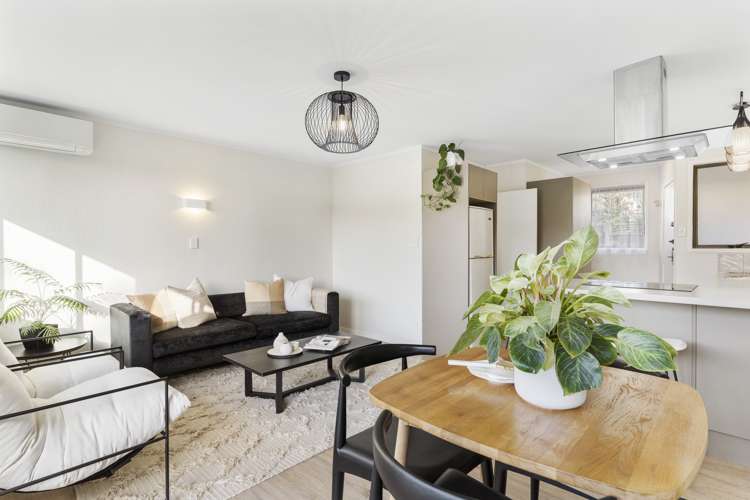 2/45 Third Avenue Kingsland_3