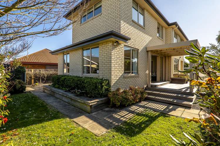 126 Lincoln Road Addington_9