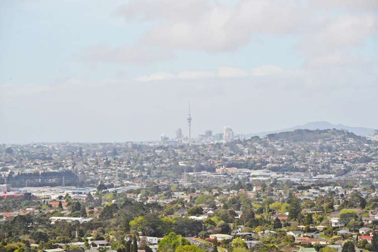 3 Park Road Titirangi_11