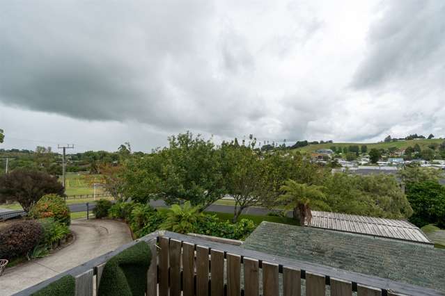 80 McKay Drive Temple View_2