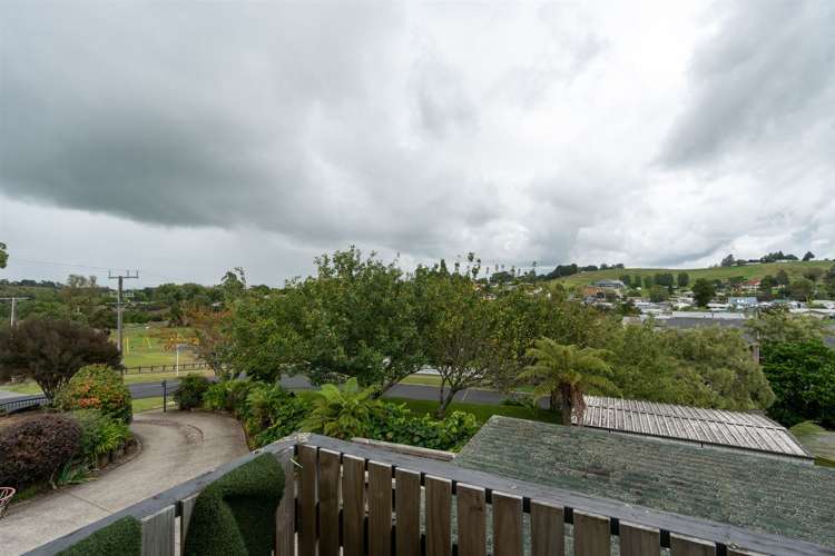 80 McKay Drive Temple View_12