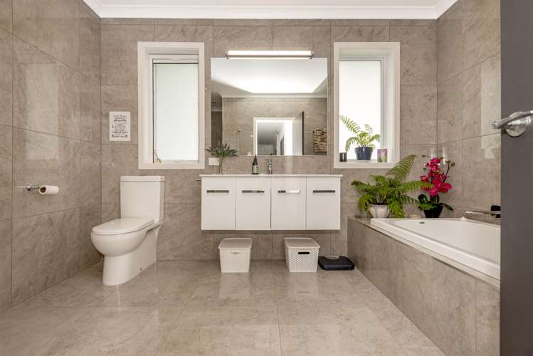 562 Back Ormond Road Makauri_16