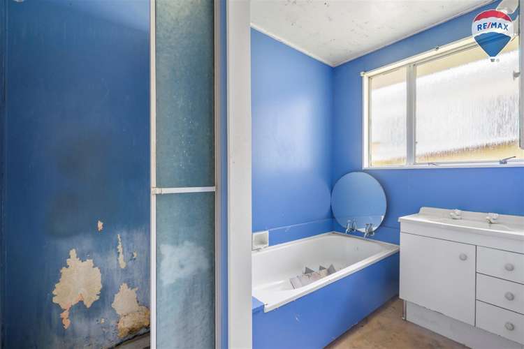 122 Hair Street Wainuiomata_7