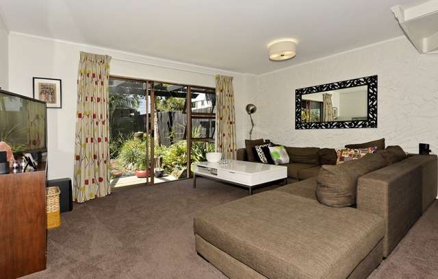 1/2a Moreland Road Mount Albert_3