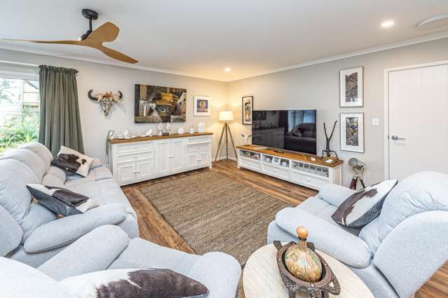 34 Tirimoana Place Otamatea_1
