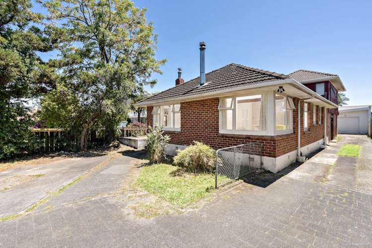 204 Te Atatu Road Te Atatu South_7