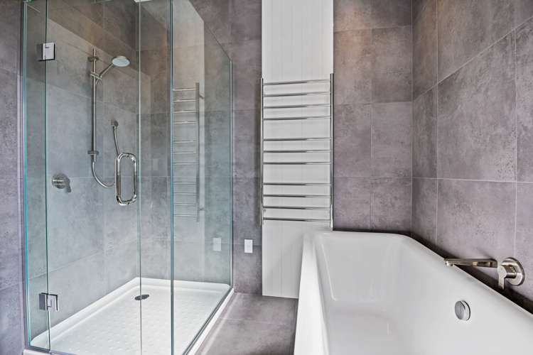 2/71 Pages Road Linwood_13