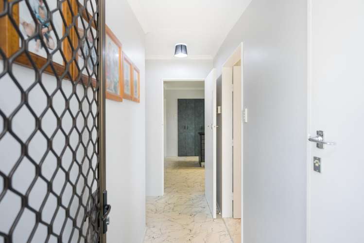 9 Chrystal Street Foxton Beach_5