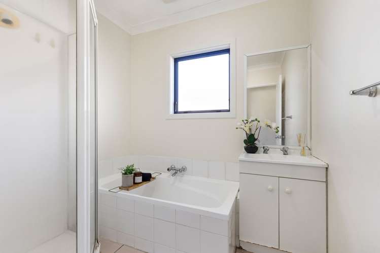 22 Catalina Drive Melville_12