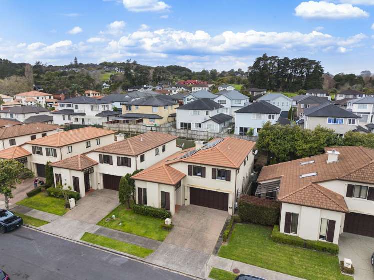 25 Bridgefield Crescent Flat Bush_24