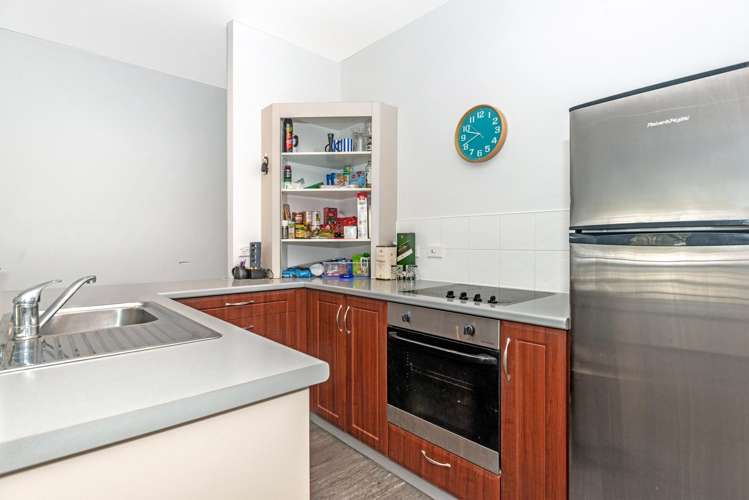 211/2 Reads Quay Gisborne_6