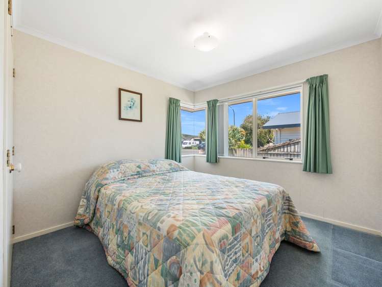 41 Ocean Crest Papamoa_12