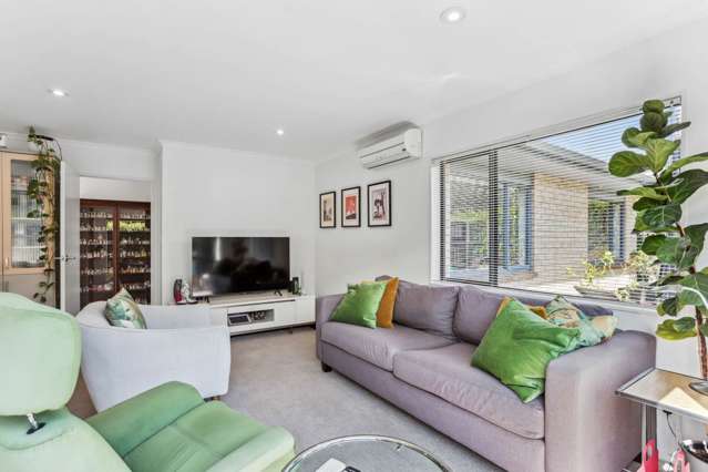 13/1 Piriti Drive Te Atatu Peninsula_3