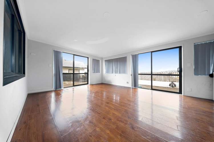 22 Hilltop Road Flat Bush_13