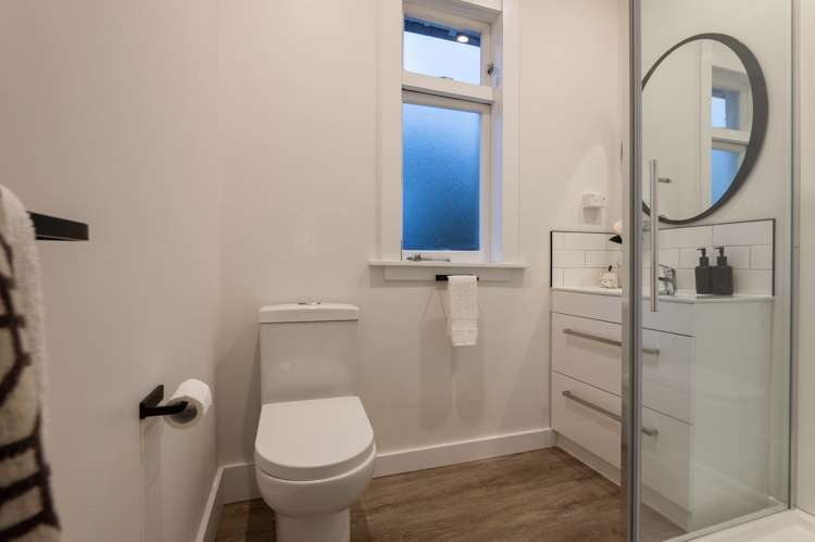 15 Te Atatu Road Te Atatu South_13