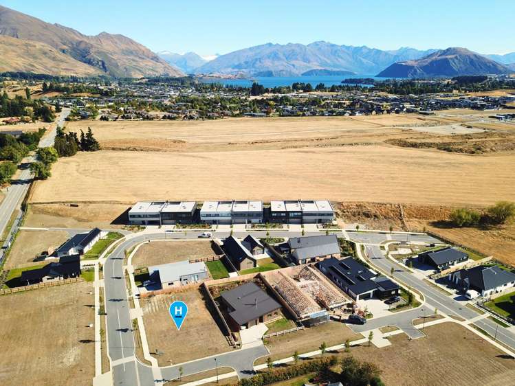 1 Starlight Court, Orchard Park Wanaka_7