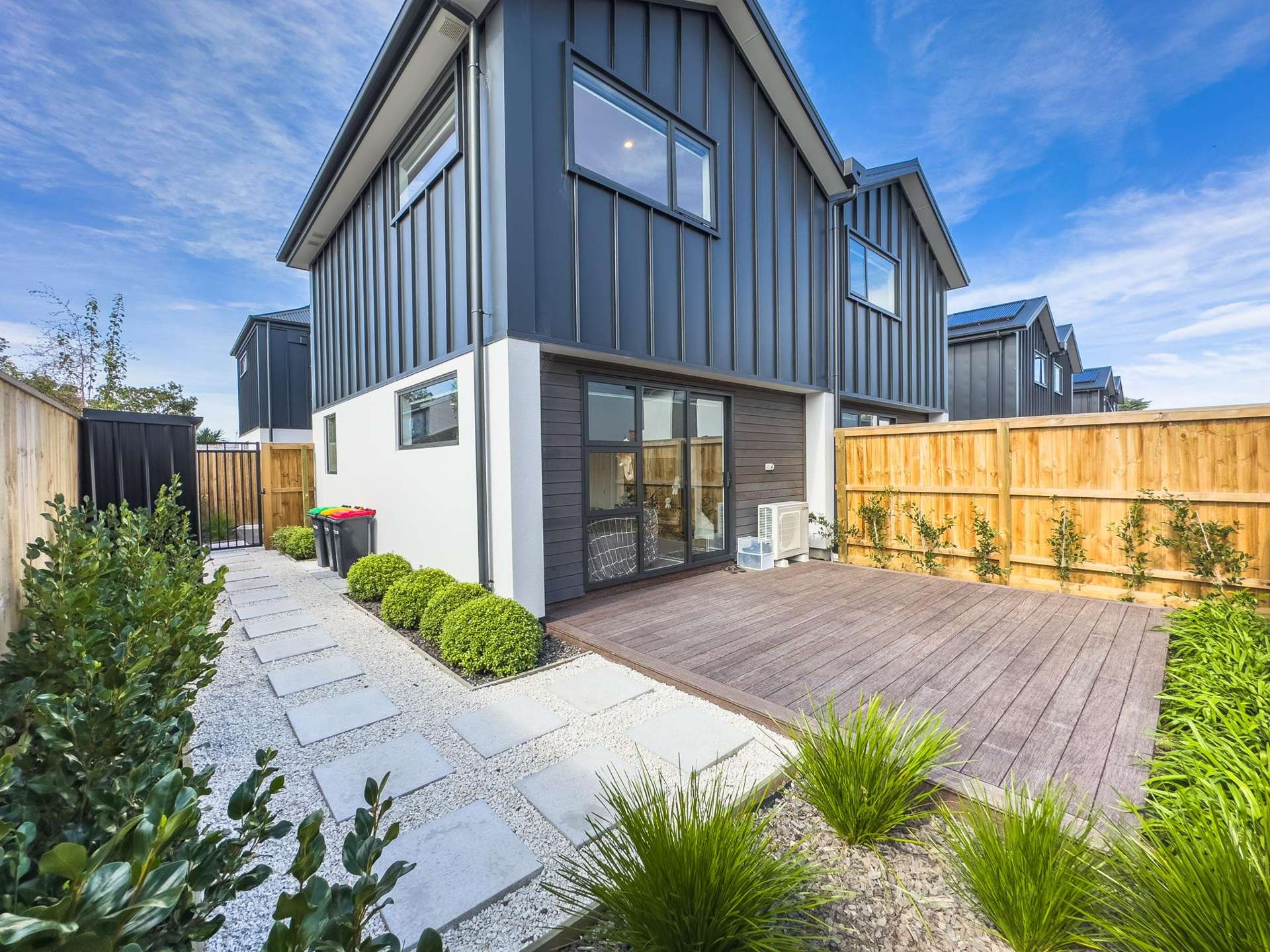 6/17 Frederick Street Waltham_0