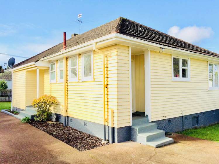 34 Caen Road Panmure_8