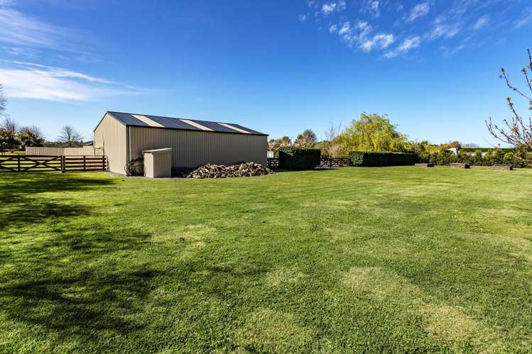 2 Leyland Crescent Swannanoa_25