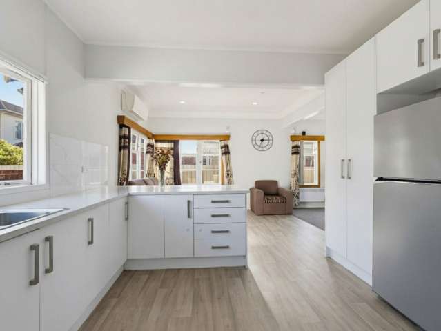 13 Great south road Papatoetoe_4