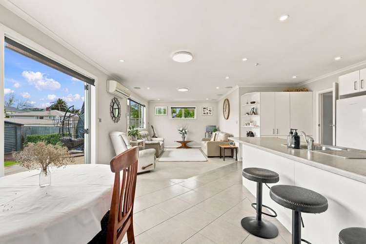 27 Mason Terrace_4