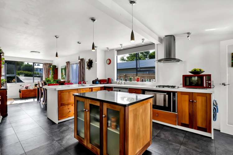 44 Waimea Street Westown_6