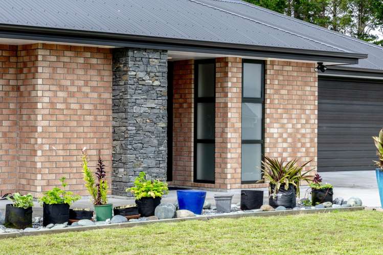 8 Pukaki Avenue Ngahere_23