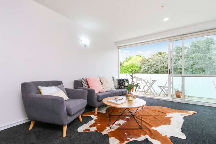 402/10 Waterloo Quadrant Auckland Central_6