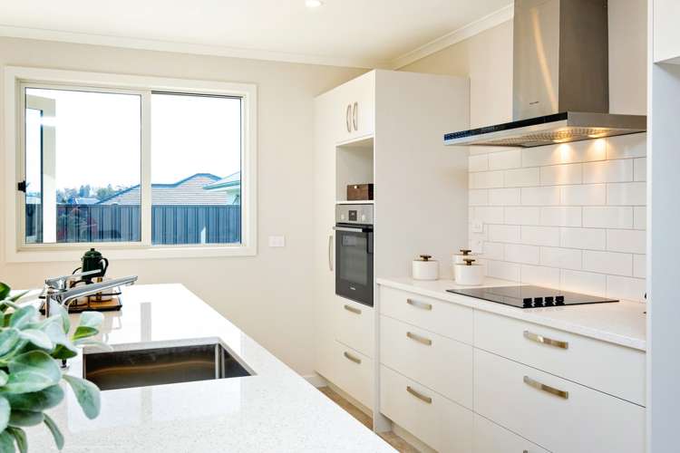 12a Burness Road Greenmeadows_6