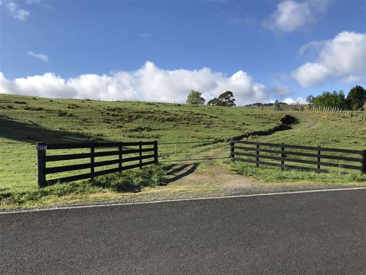 1317 Oruru Road Peria_21