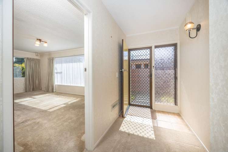 3 Sandringham Road Enderley_2