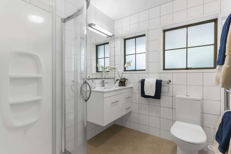 7 Luana Way Bucklands Beach_22