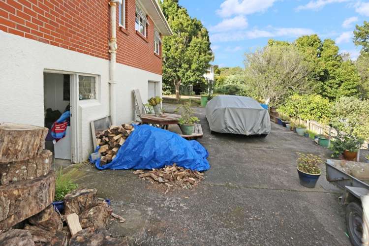 25 Castaing Crescent Te Atatu South_14