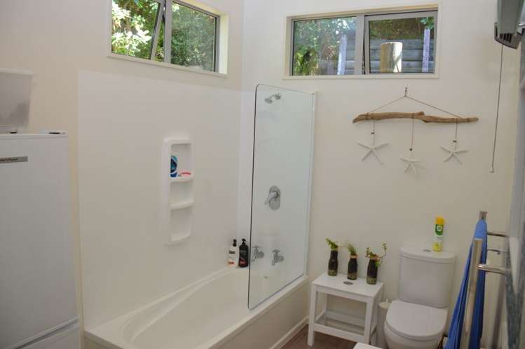 73 Tikao Bay Road Wainui_9