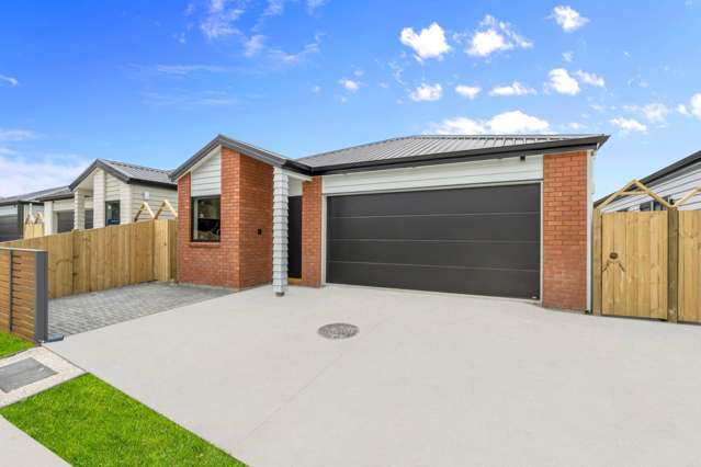 30 Furlough Road Opaheke_2