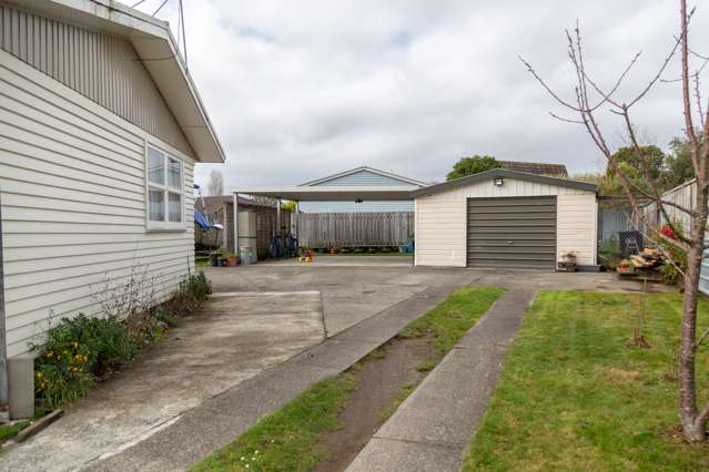 2/2 Poihaere Street Turangi_1