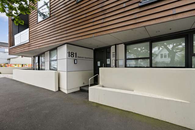 104/181 Tasman Street Mount Cook_1