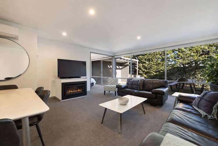 13/22 Hallenstein Street_0