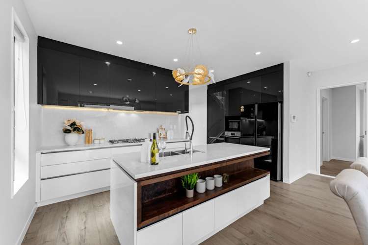 21 Paripari Street Flat Bush_32