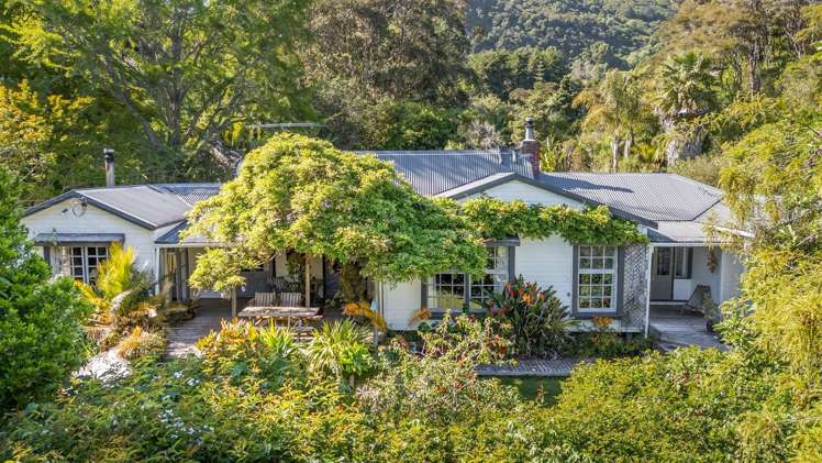 38 Rocklands Road Takaka_14