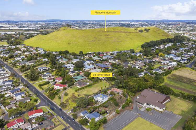 93 Taylor Road Mangere Bridge_22