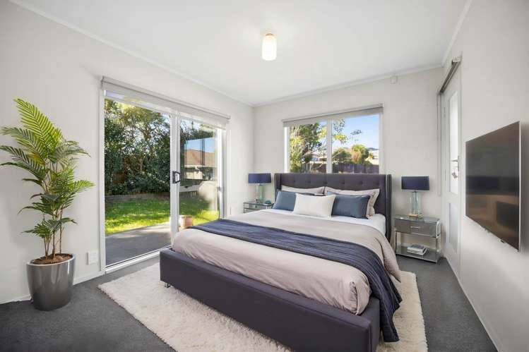 6 Pahi Place West Harbour_5
