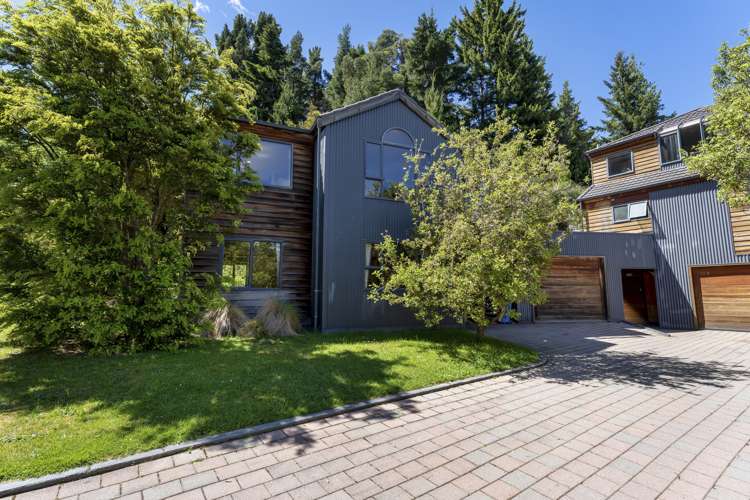 12 Windsor Place Queenstown_19