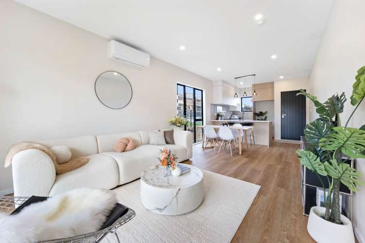 37 Whiteywood Street_3